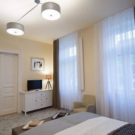 Zora Apartman Έγκερ Εξωτερικό φωτογραφία